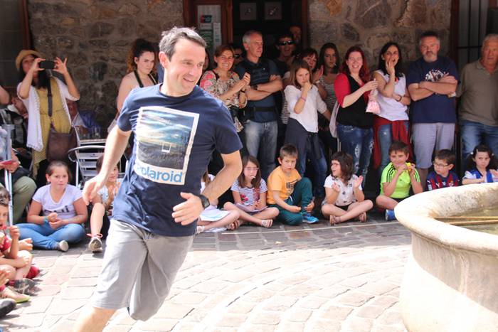 Muskerraren eguna Asteasun 87 1495373755768