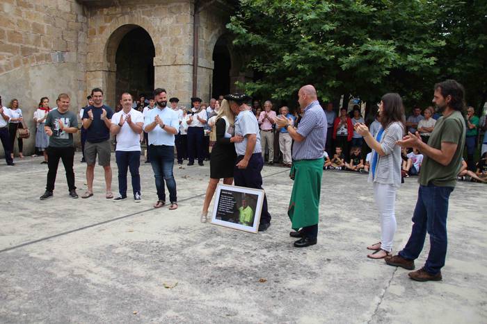 «Mila esker Migelmari!» 28 1561811668602