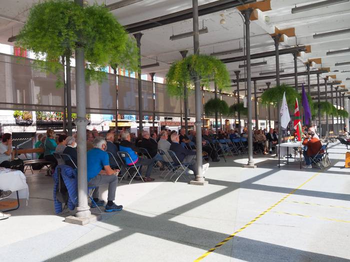 Pentsiodunen elkarretaratze  9 1634629718506