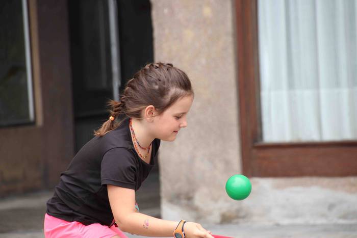 Malabareak eta akrobaziak na 17 1562507115583