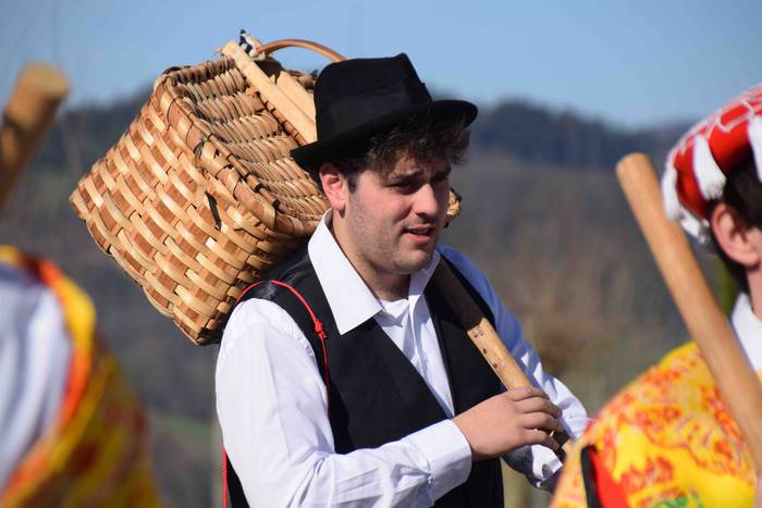 Makila hotsak Txindokipekoak 18 1582460901559