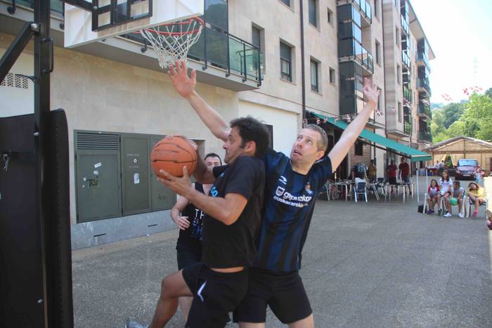 Tolosako Iurramendi auzoko f 8 1530971496313