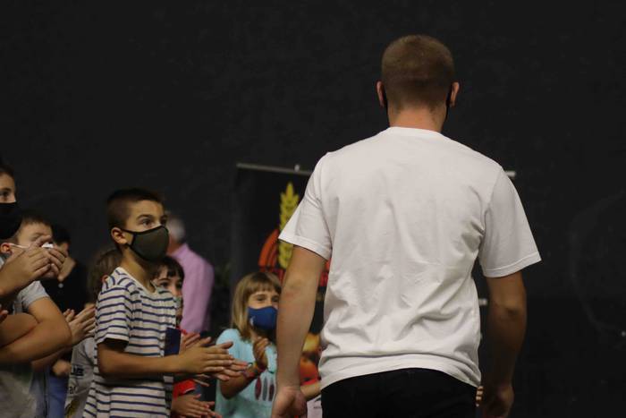 Txapelak jantzi dituzte Amez 15 1632682644750