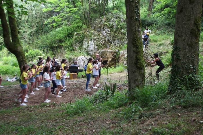 Basoaren erdi-erdian 21 1623508588794