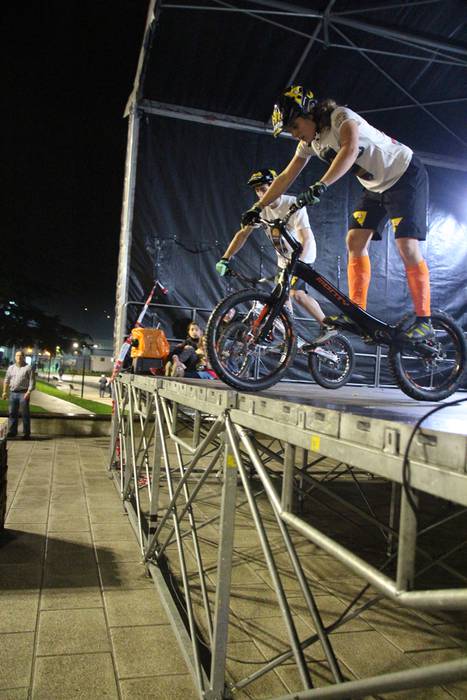 Biketrial erakustaldia Zizurkilgo kirol astean 8 1481965521092