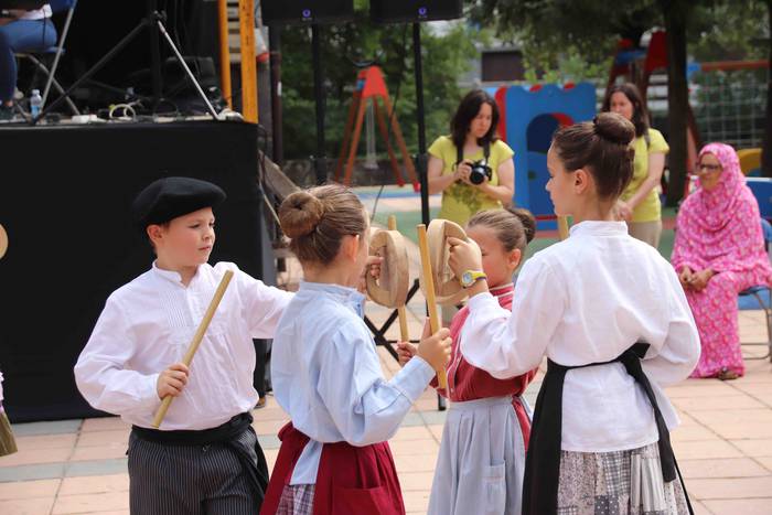 Euskal dantzek harrobia dute 63 1567950075413