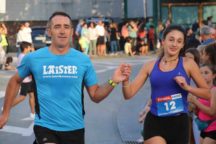 Elena Silvestre eta Xabier L 69 1567672455228