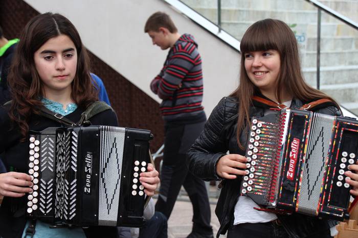 Azoka eguna Altzon 23 1481457281456