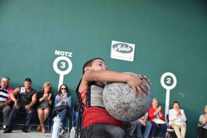 Jakesen ausardia, auzotarren 72 1538331416636