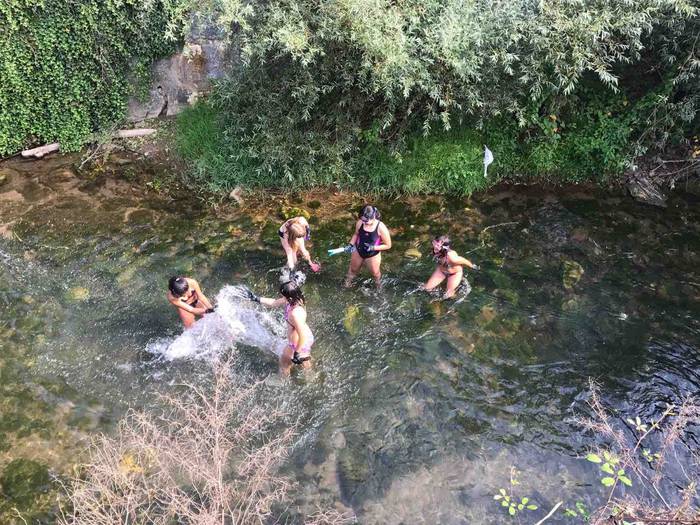 Ibarrako gazteek erreka garb 2 1532681506226