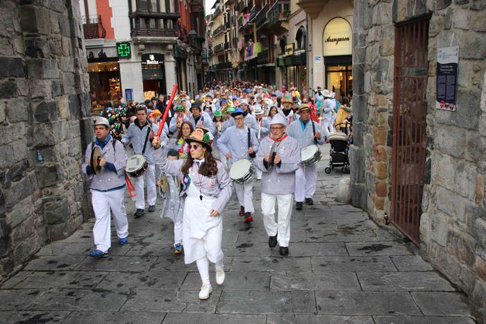 Itzuli dira plazara 4 1645726386580