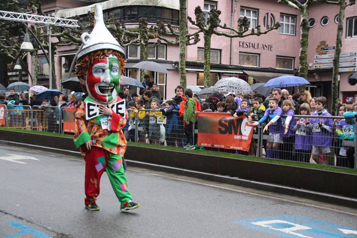 700 haur inguru XXXI. Ero Et 18 1516541935395