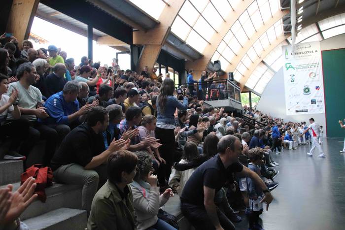 Behar Zana Bertso Pilota 75+ 79 1651349737372