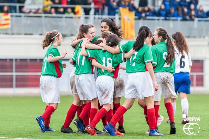 Eskualdeko lau futbolari Eus 1 1577391181876