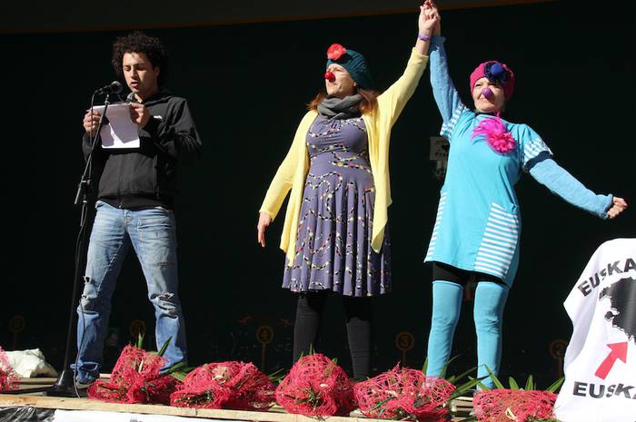 Elkartasunez jantzi da Gazte 6 1517148348509