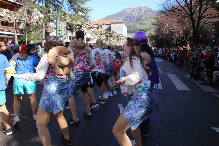 Aisialdi taldeak Astelenitan 81 1646056998533