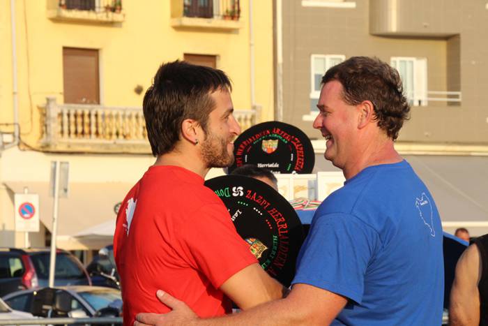 Txapel berdinduena, gipuzkoarren buruan 97 1473085915228