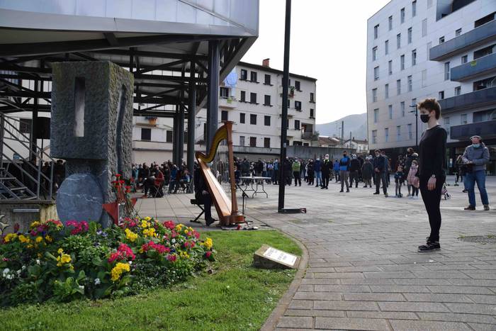 Joxe Arregi tortuatu zutela  24 1613221614673