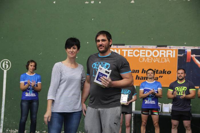 Halterofilia, Jon Tecedor om 33 1529173161643