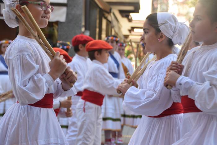 Dantzari Txiki eguna, Tolosa 8 1491651099645