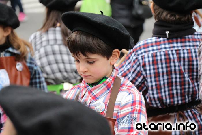 Zaldunita bezperako haur danborrada 77 1454785358575