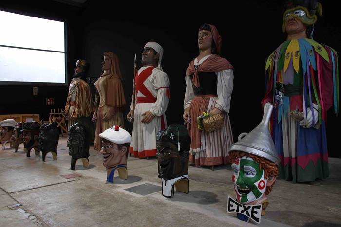 Erraldoi eta buruhandien tai 4 1577095511526