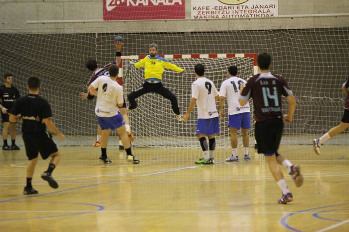 tolosa eskubaloi vs eibar 2015 19 1446467564088