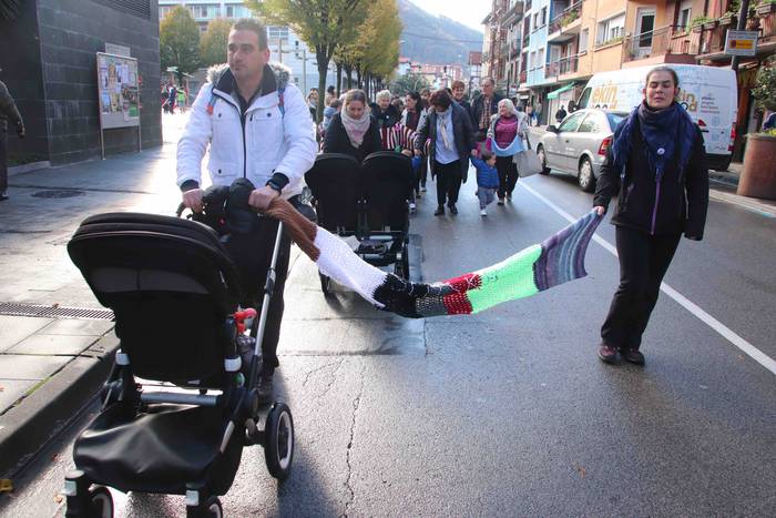 'Gora emakume anitzak eta go 17 1542976372823