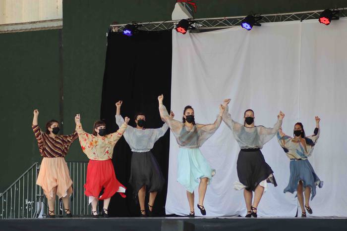 Mende laurdenari omenaldia e 7 1629569524136