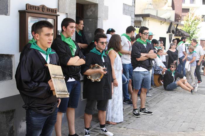 Gaztetxo, gazte eta bikoteen eguna 40 1474724211352