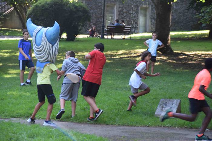 Tolosako Izaskun auzoko jaia 4 1536403271568