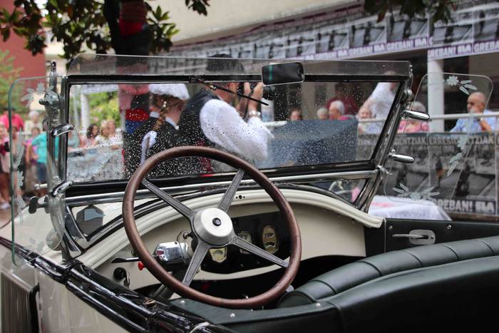 Ezkontza konpartsaren 50. ur 45 1564142817813