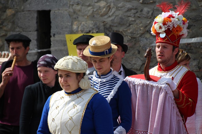 Dantza, kantua eta antzerkia, maskaradan - 8