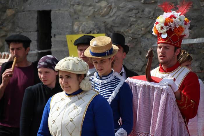 Dantza, kantua eta antzerkia 4 1494179080066