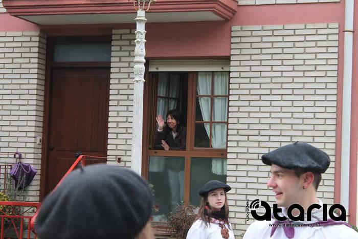 Talaiak tanten azpian ere da 28 1518354004776