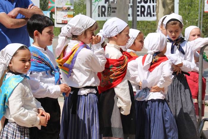 Maiatza Kulturala azokarekin 2 1526820892625