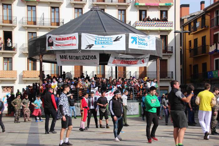 Soka zintzilik eta muturrak  60 1646140708937