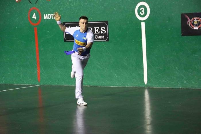 Altuna III.ak bakarrik iraba 2 1644259271569