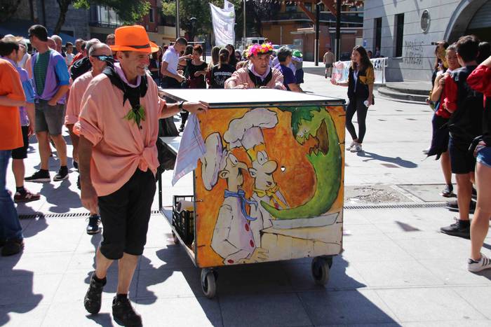 Ibarra San Bartolome jaiak 2 16 1535371771265