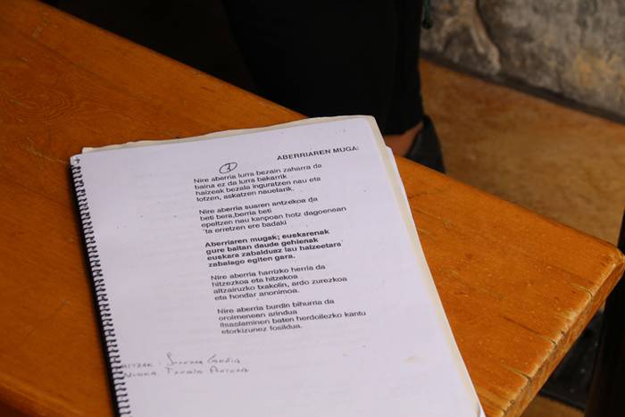 Kantu jira egin du Usarrabi  4 1491052173471