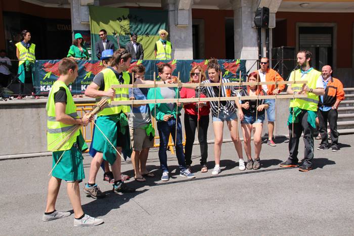 Parrandarako ez dago armagab 19 1497093313344