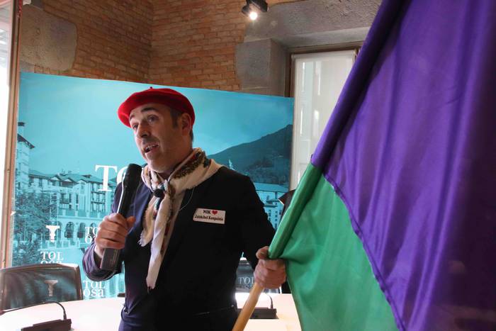 Txupinazoa balkoiko begirada 52 1582215781583