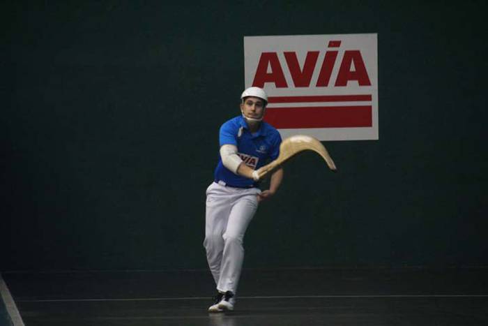 ZESTA PUNTA ELOLAREN OROIMEN 83 1512735733431