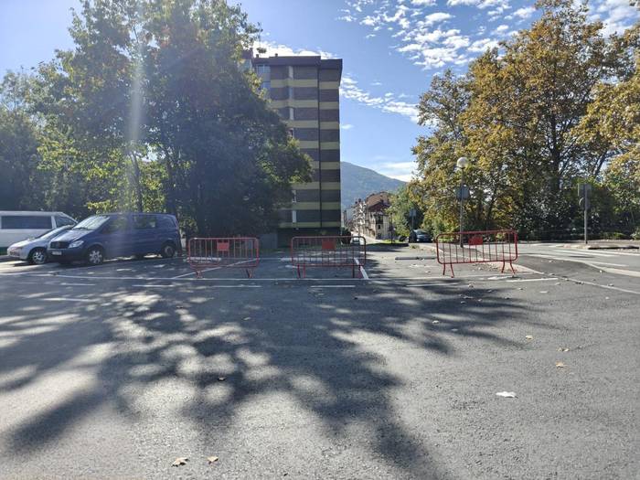 Amasa Villabonako EAJ-PNVk salatu du Txermingo aparkalekua amaitu gabe dagoela oraindik , epeak bete diren arren.