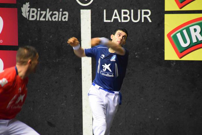 Jokin Altuna, buruz burukoan 21 1527458728516