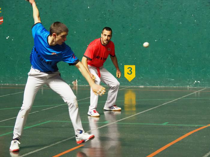 Oinatz Bengoetxea, alegia, 2 15 1649064041433