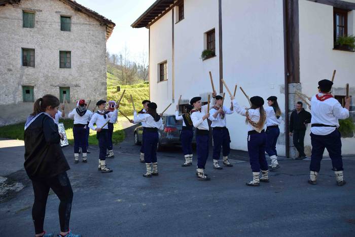 Atzokoari jarraipena eman di 1 1582463657851