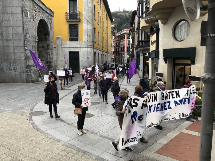 "Zaindu gaitezen norbera, bi 10 1615209509036