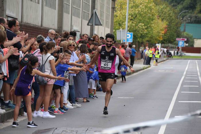 Aitor Arroyo eta Maite Arrai 97 1570885943949