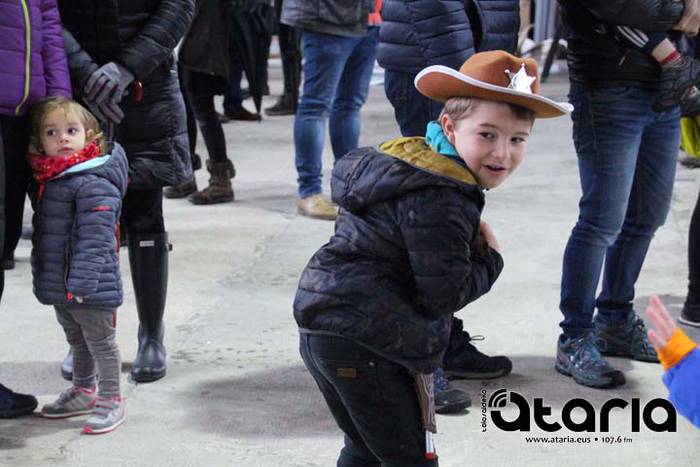 Txikiak handien miresle  54 1518270959730